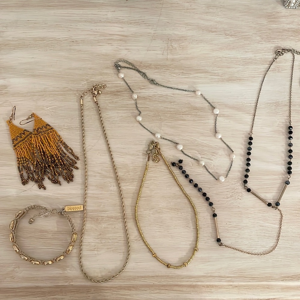 Bundle of Jewelry